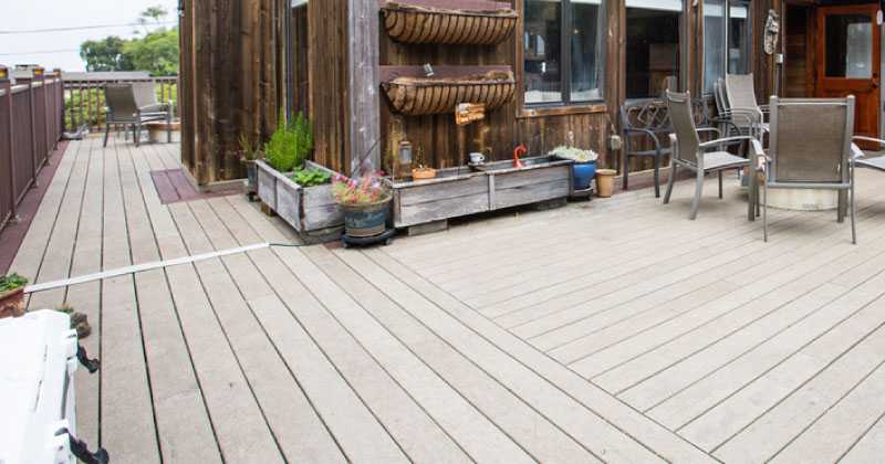 Is my Composite Decking going to get hot?